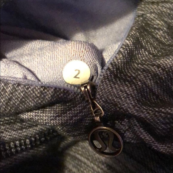 Lululemon heathered blue/grey/black long sleeve - Picture 3 of 5